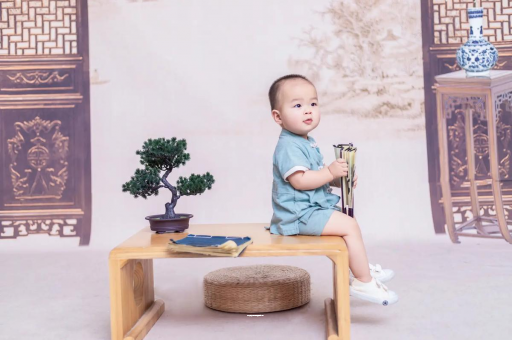 尉氏孕妇肚子上的黑线